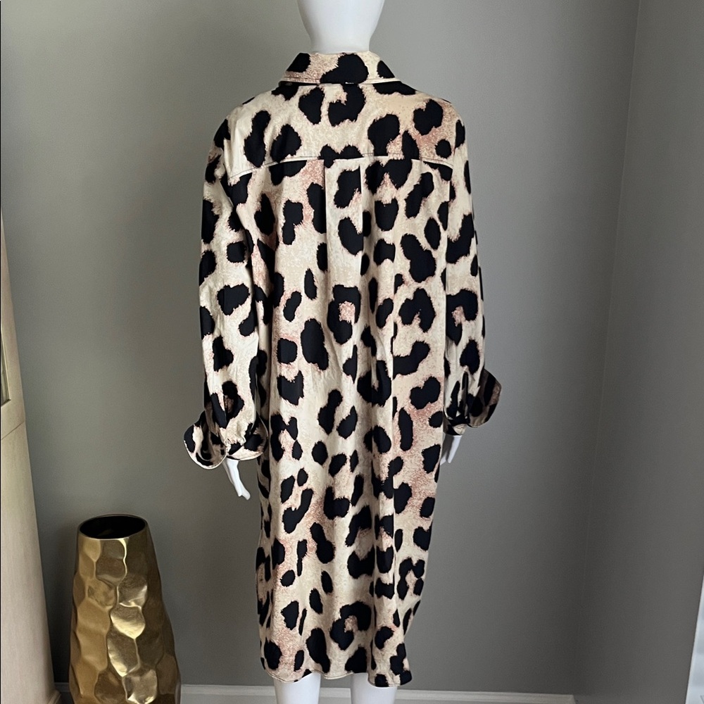H&M Leopard Print Long Shirt Dress Size L - Picture 8 of 11